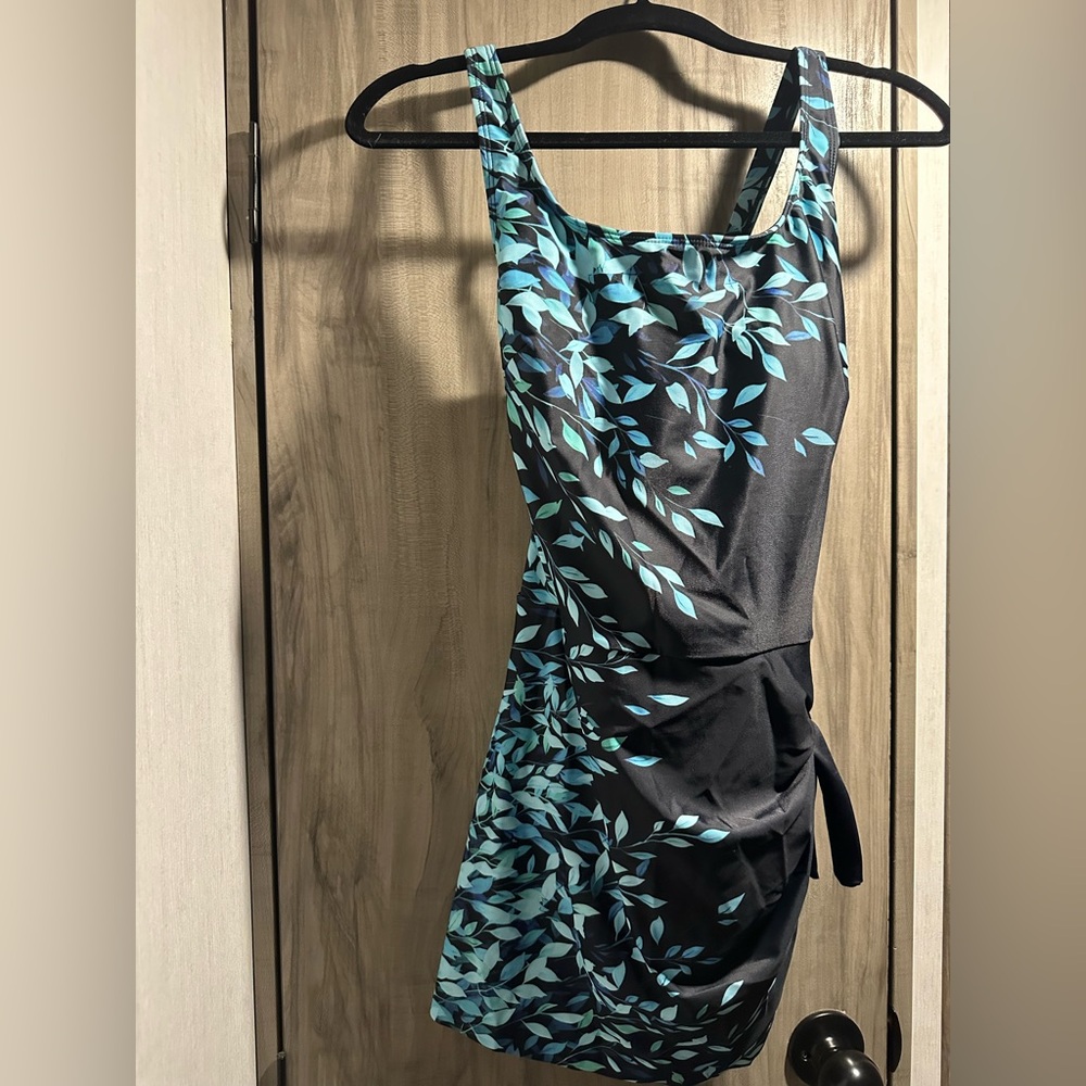 Black and Blue Leaf Print swimsuit